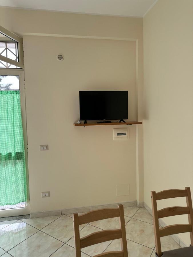 In Famiglia Apartment And Rooms For Pompei, Amalfi, Sorrento And Salerno Sant'Egidio del Monte Albino Εξωτερικό φωτογραφία