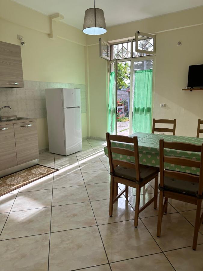 In Famiglia Apartment And Rooms For Pompei, Amalfi, Sorrento And Salerno Sant'Egidio del Monte Albino Εξωτερικό φωτογραφία